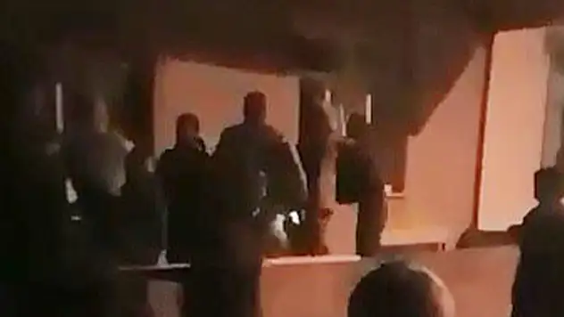 Hırsızlık zanlısını jandarma linçten kurtardı