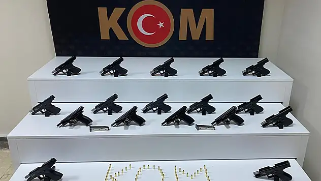 Silah kaçakçılarına operasyon