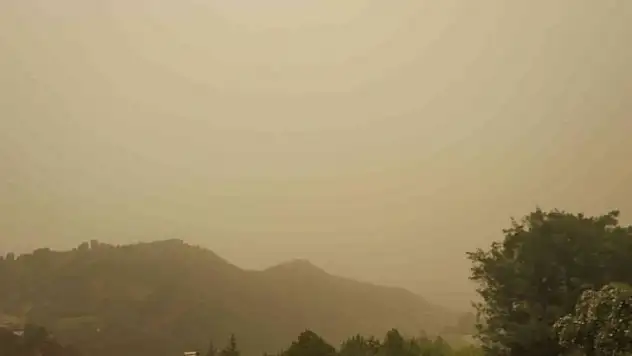 Tunceli'de toz taşınımı etkili oldu