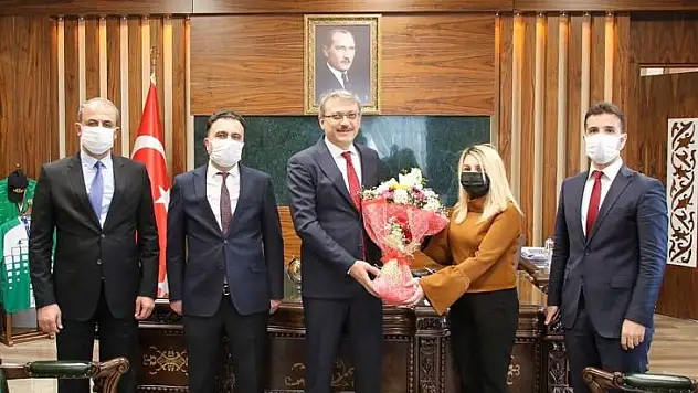 Vali Ekinci: 'Vergi, en önemli vatandaşlık görevlerinden biridir'