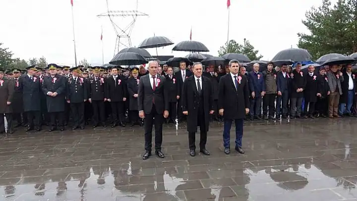 Bingöl'de 18 Mart Şehitleri Anma ve Çanakkale Zaferi Yıldönümü