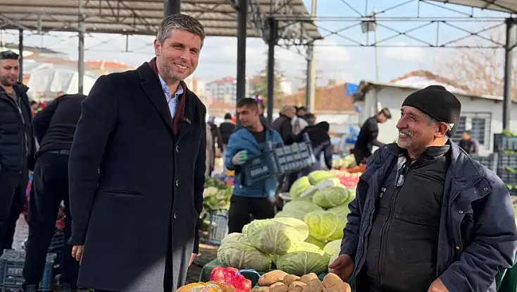 Pazarcı esnafı anlattı, Nazırlı dinledi: Çözüm odaklı saha ziyareti