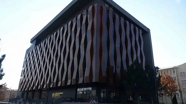 100'üncü yılın 100'üncü kütüphanesi Bingöl'de açılıyor