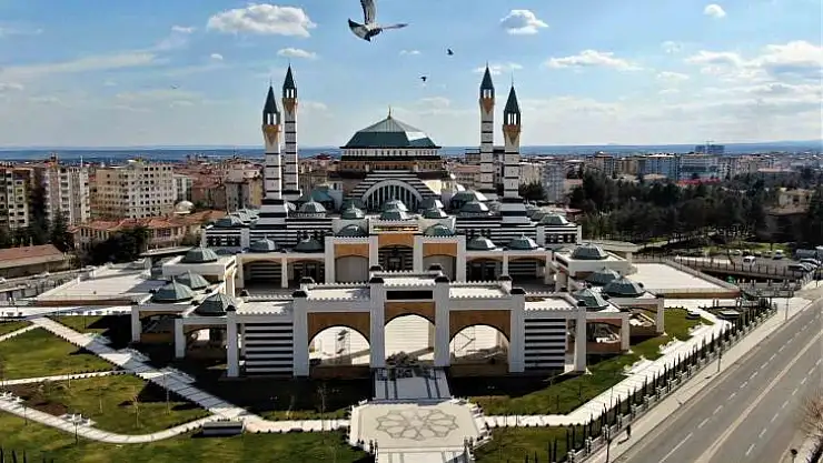 500 milyon liraya mal olan Selahaddin Eyyubi Cami ve Külliyesi Cumhurbaşkanı Erdoğan'ın katılımıyla açılacak