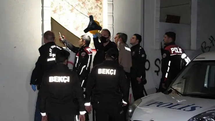 Ailesini ve kendisini korumaya çalışan zanlıya 10 yıl hapis cezası