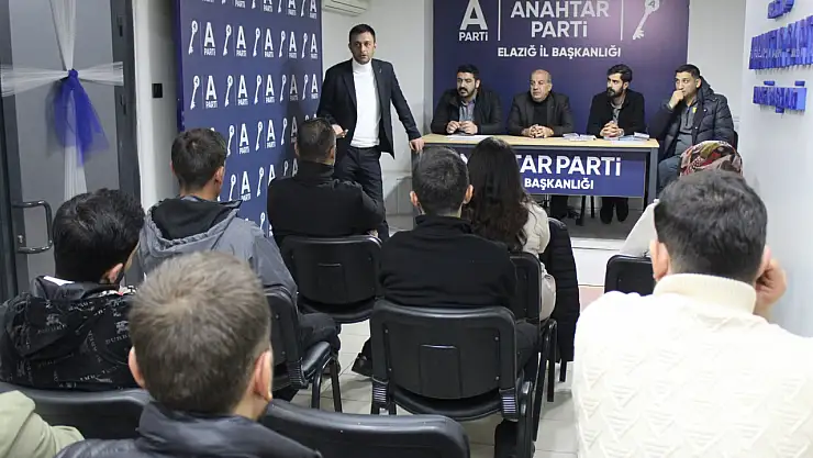 Anahtar Parti Elazığ'da mazbata töreni düzenledi
