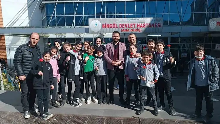 Bingöl'de öğrencilerden anlamlı etkinlik