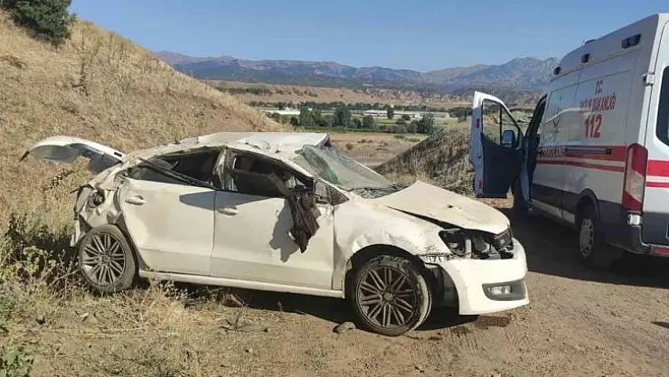 Bingöl'de otomobil takla attı: 1 yaralı