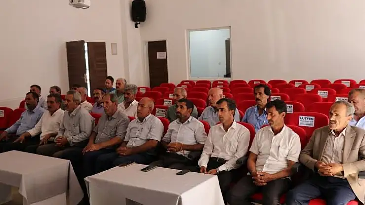 Bingöl İl Milli Eğitim Müdürü Yücel, muhtarlarla bir araya geldi