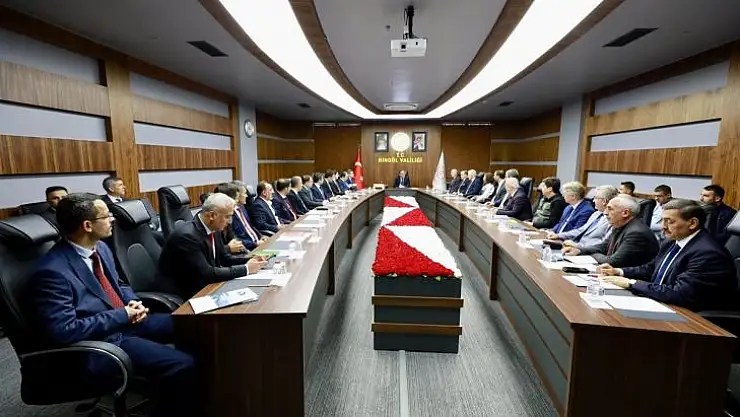 Bingöl Valisi Usta: 'Jeotermal kaynaklar açısından son derece zengin bir coğrafyaya sahibiz'