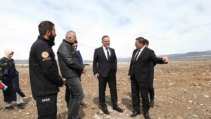 Vali Usta, konteyner kentte incelemelerde bulundu