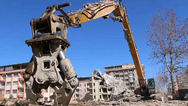 Bu maaşı duyan makas operatörlüğü için sıraya girecek