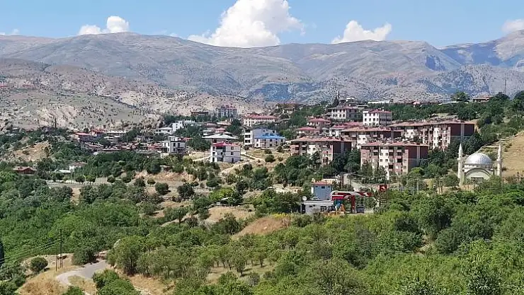 Çemişgezek, bayramla birlikte nüfusunu ikiye katladı