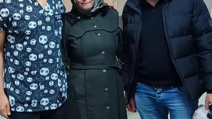 Çocuk sahibi olamayan çift, üçlü tedaviden sonra gebelik kesesini gördü