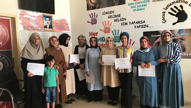 Dezavantajlı kadınlara aile eğitimi verildi