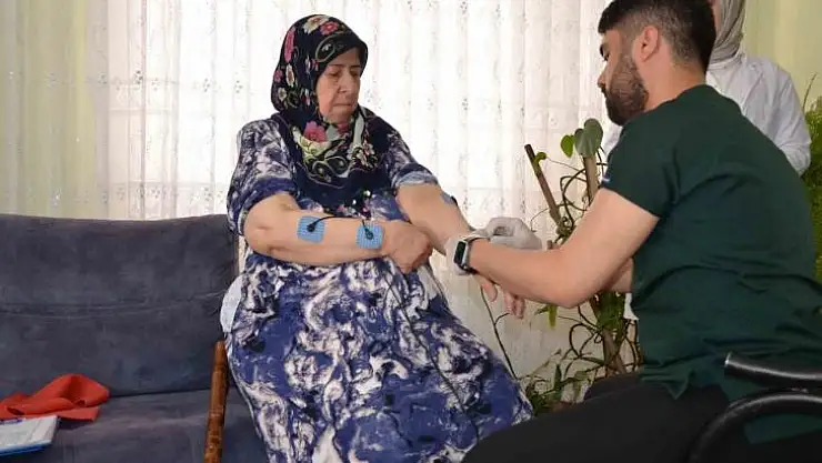 Diyarbakır Büyükşehir Belediyesinden yaşlılara evde bakım hizmeti