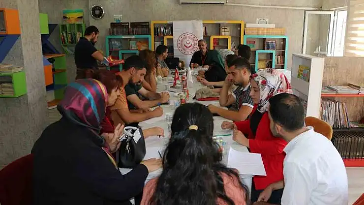 Diyarbakır'da 'Aile Çalıştayı' düzenlendi