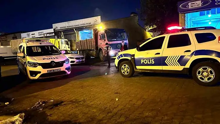 Diyarbakır'da arkadaşlar arasındaki şakalaşma kanlı bitti: 1 yaralı