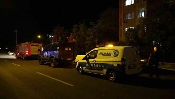 Diyarbakır'da doğal gaz kaçağı sanılan koku bina sakinlerini sokağa döktü