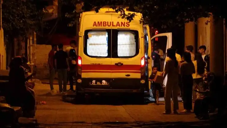 Diyarbakır'da elektrik kontağından ev yangını