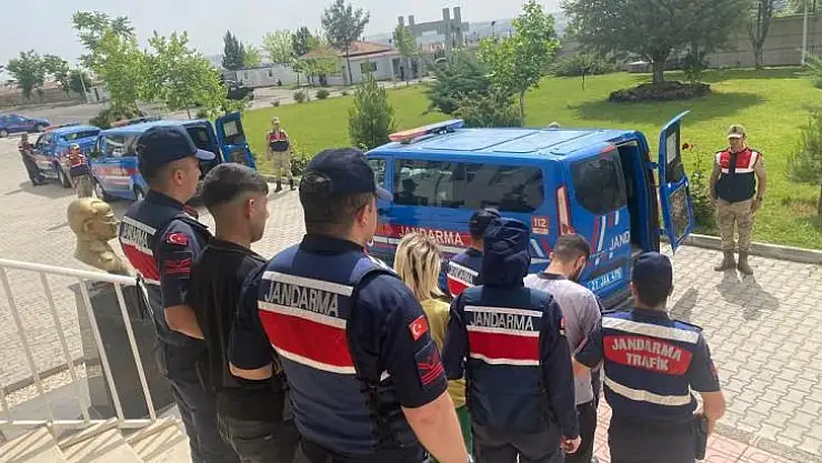 Diyarbakır'da hırsızlık şüphelisi 3 kişi tutuklandı