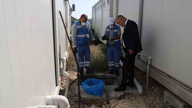 Diyarbakır'da konteyner kentte kış öncesi altyapı hazırlıkları yapılıyor