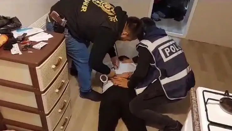 Diyarbakır'da 'Jetlag' operasyonu: 18 gözaltı