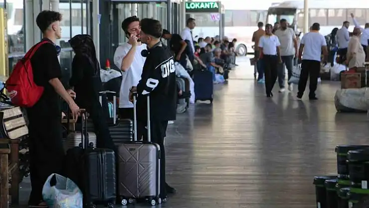 Diyarbakır Otogarı'nda bayram için geliş yoğunluğu başladı, denetimler sıklaştı