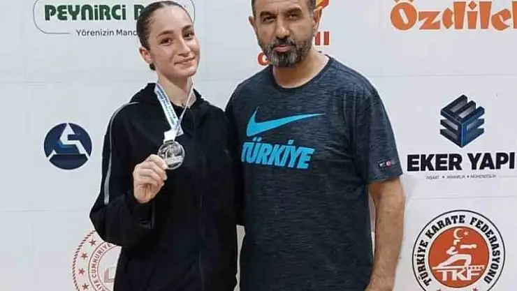 Diyarbakırlı milli karateci, uluslararası turnuvada gümüş madalya kazandı