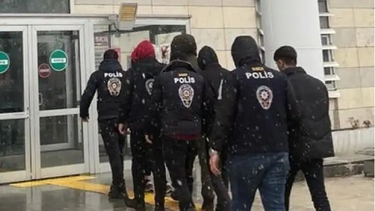 Elazığ'da yasadışı bahis operasyonu: 5 gözaltı