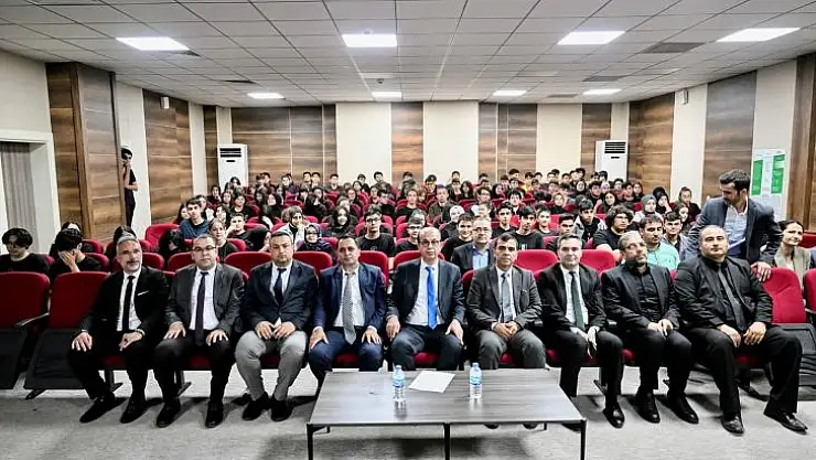 Geçit, öğrencilere temiz ve sağlıklı çevrenin önemini anlattı