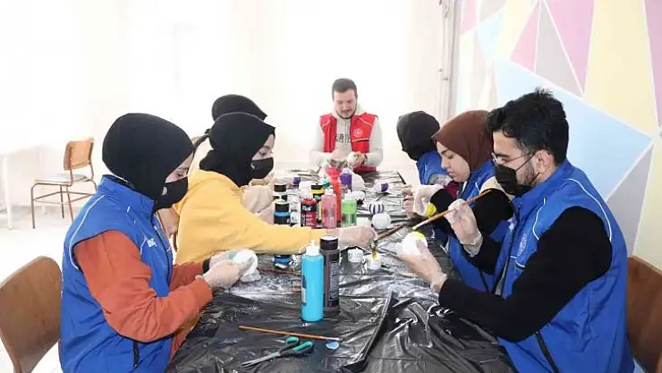 Gençleri sosyal medya bağımlılığına karşı koruma çabası