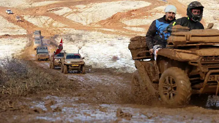Hazarbaba Dağı'nda Off-Road rüzgarı