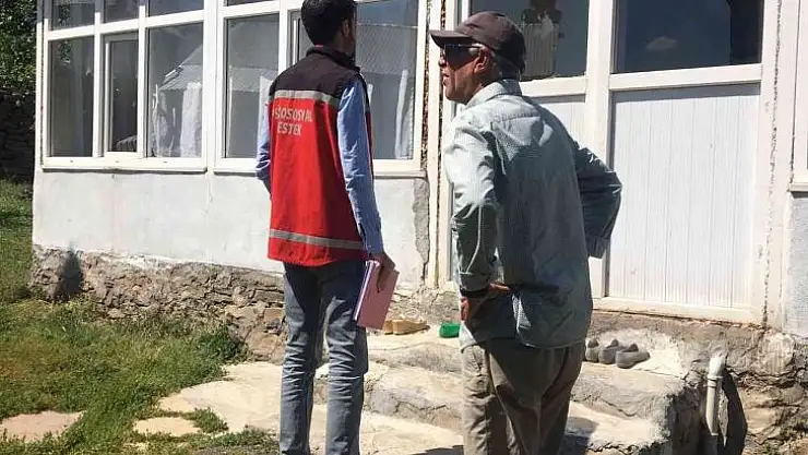 Karlıova Sosyal Hizmet Merkezi saha çalışmalarını sürdürüyor