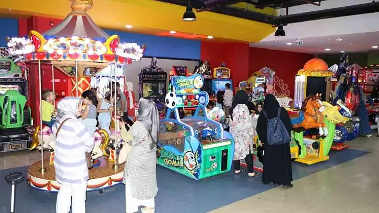 Kayapınar'da özel gereksinimli çocuklar gönüllerince eğlendi