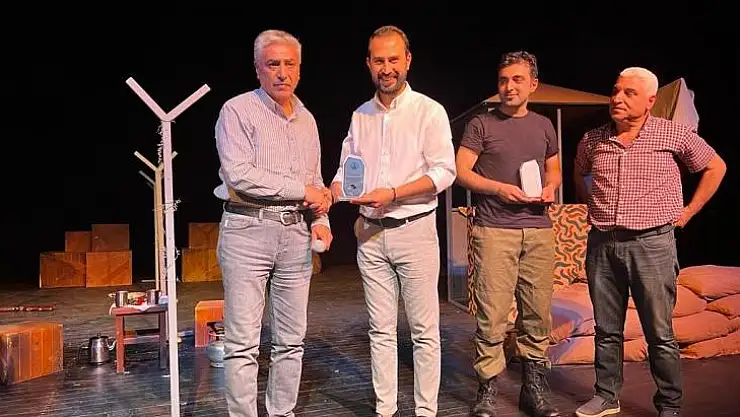 Kayapınar Halk Eğitimi Merkezi ilk 10'a girdi