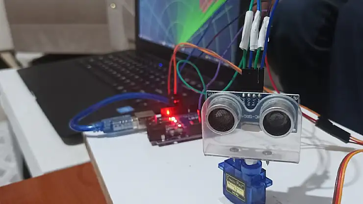 Lise öğrencisi cisim tespiti yapabilen radar geliştirdi