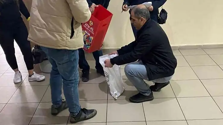 Öğrenciler bilinçlendiriliyor, attık piller ekonomiye kazandırılıyor