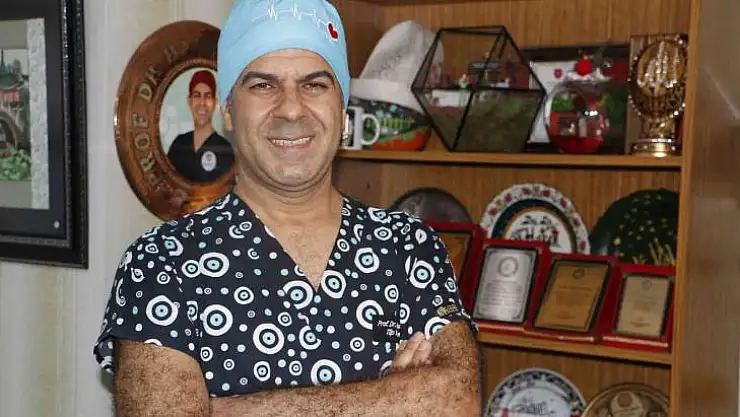 Profesör uyardı: Sosyal medyada aşırı hazır gıda reklamları düzensiz aşerme, ölümlü gebelik ve kısırlık getiriyor