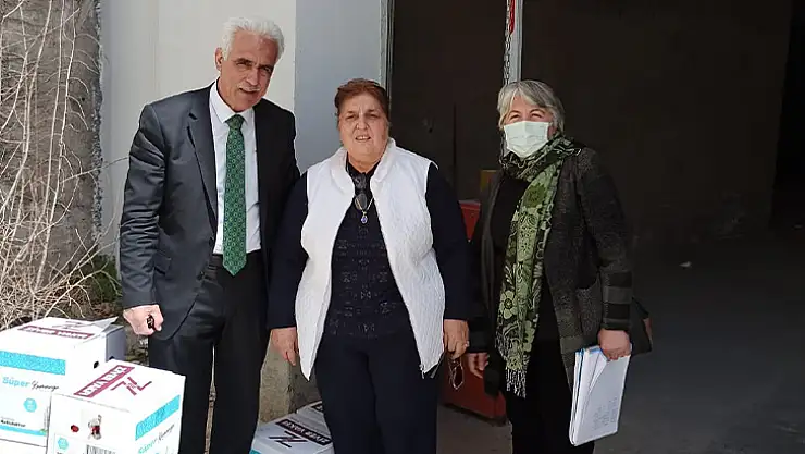 TKKD'den ihtiyaç sahiplerine gıda yardımı