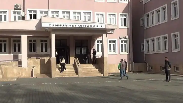 Tunceli'de sandıkların tamamı açıldı