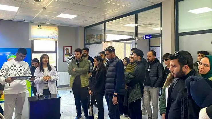 Üniversite öğrencileri Ali Emiri Bilgi Evinde ağırlandı