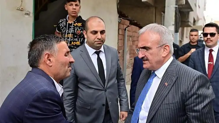 Vali Karaloğlu şehit ailelerini evlerinde ziyaret ederek bayramlaştı