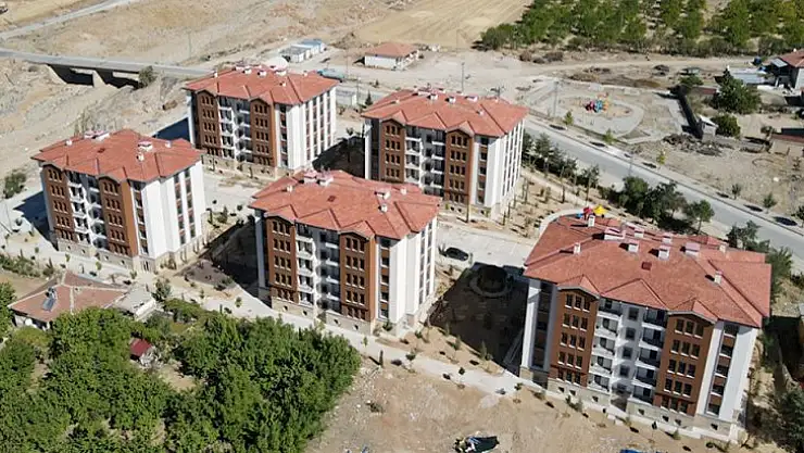 Yapımı tamamlanan 125 konut teslim edilecek