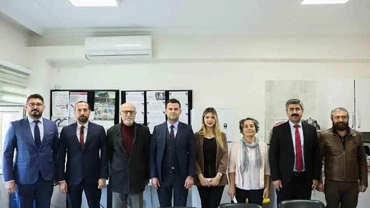 Yenişehir Kaymakamı Beşikci, Öğretmenler Günü'nü kutladı