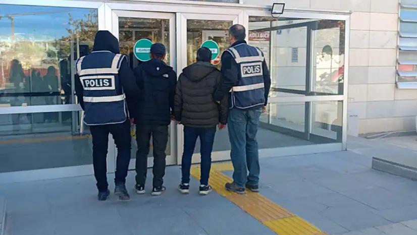 69 ayrı dosyası, 135 yıl cezası vardı, kaçamadı!