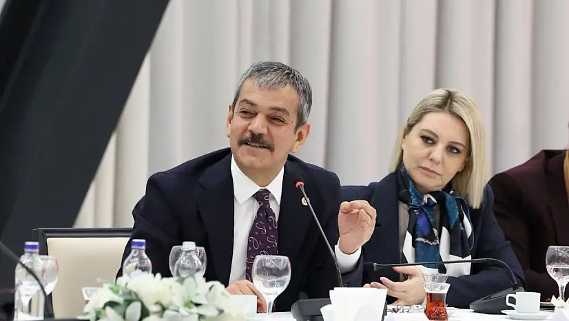 Milletvekili Keleş Ankara'da: Sosyal medya masada