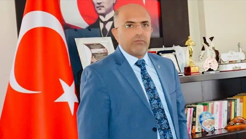 Mitat Ulaş yeniden başkan: Tek listeli kongrede esnaftan tam destek