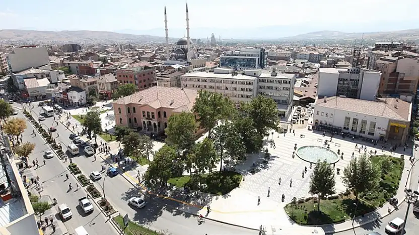 1935 Türkiye nüfusu verileri gün yüzüne çıktı: İşte o yıllarda ülkenin ve Elazığ'ın nüfusu