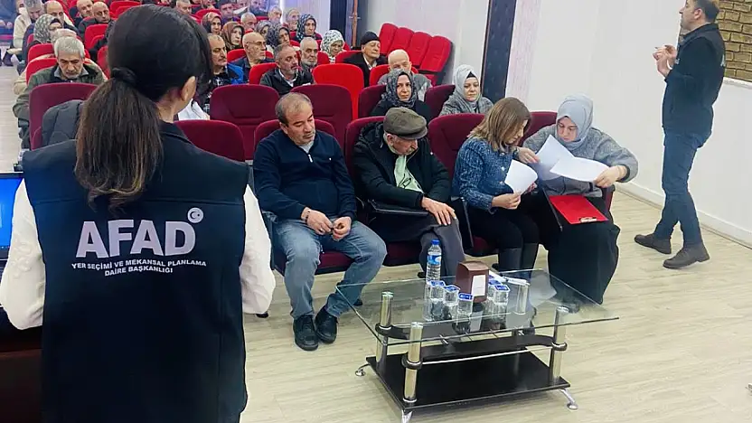 AFAD'dan Elazığ'daki huzurevinde afet eğitimi!